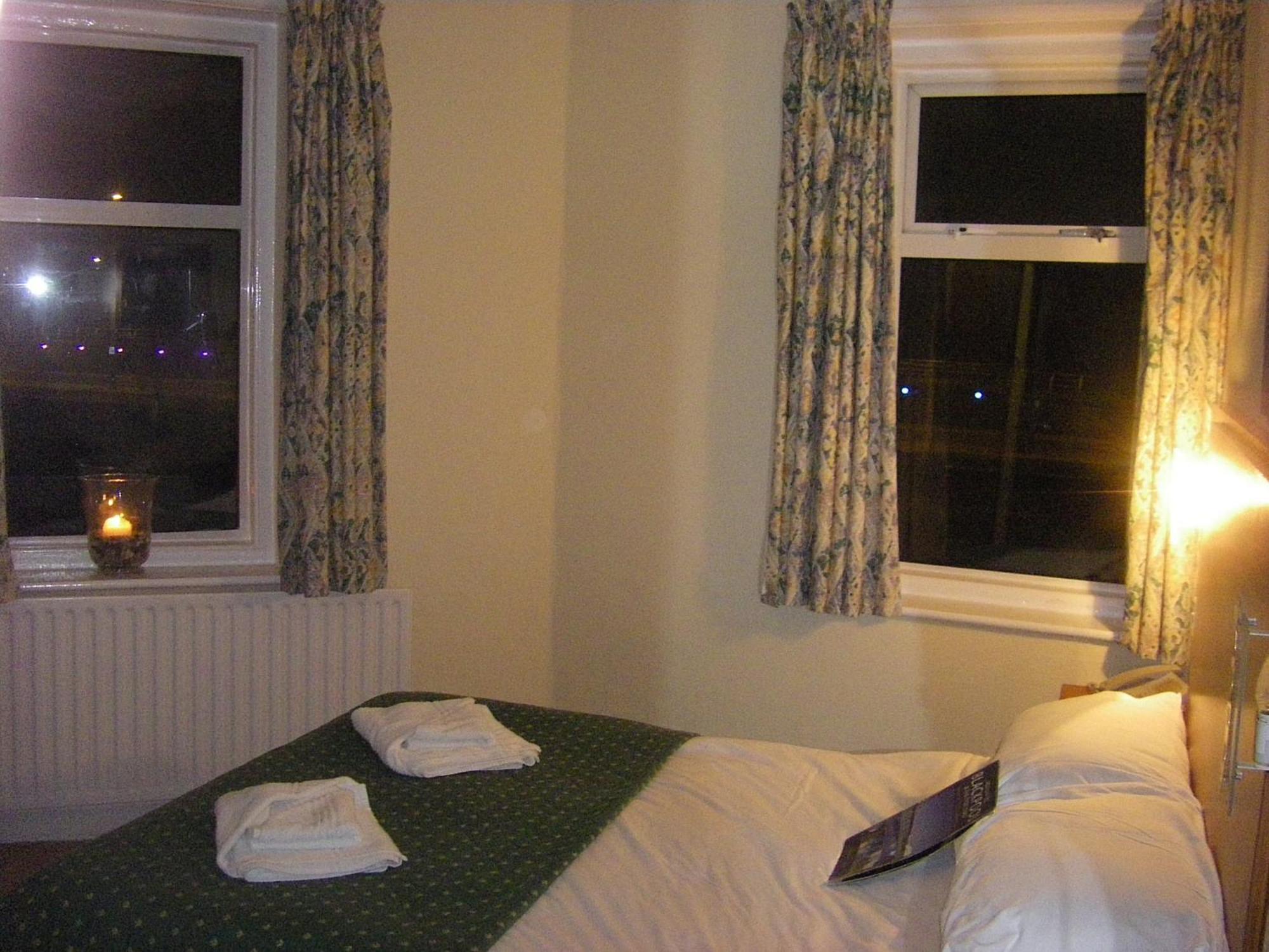 Hotel The Waldorf 3*